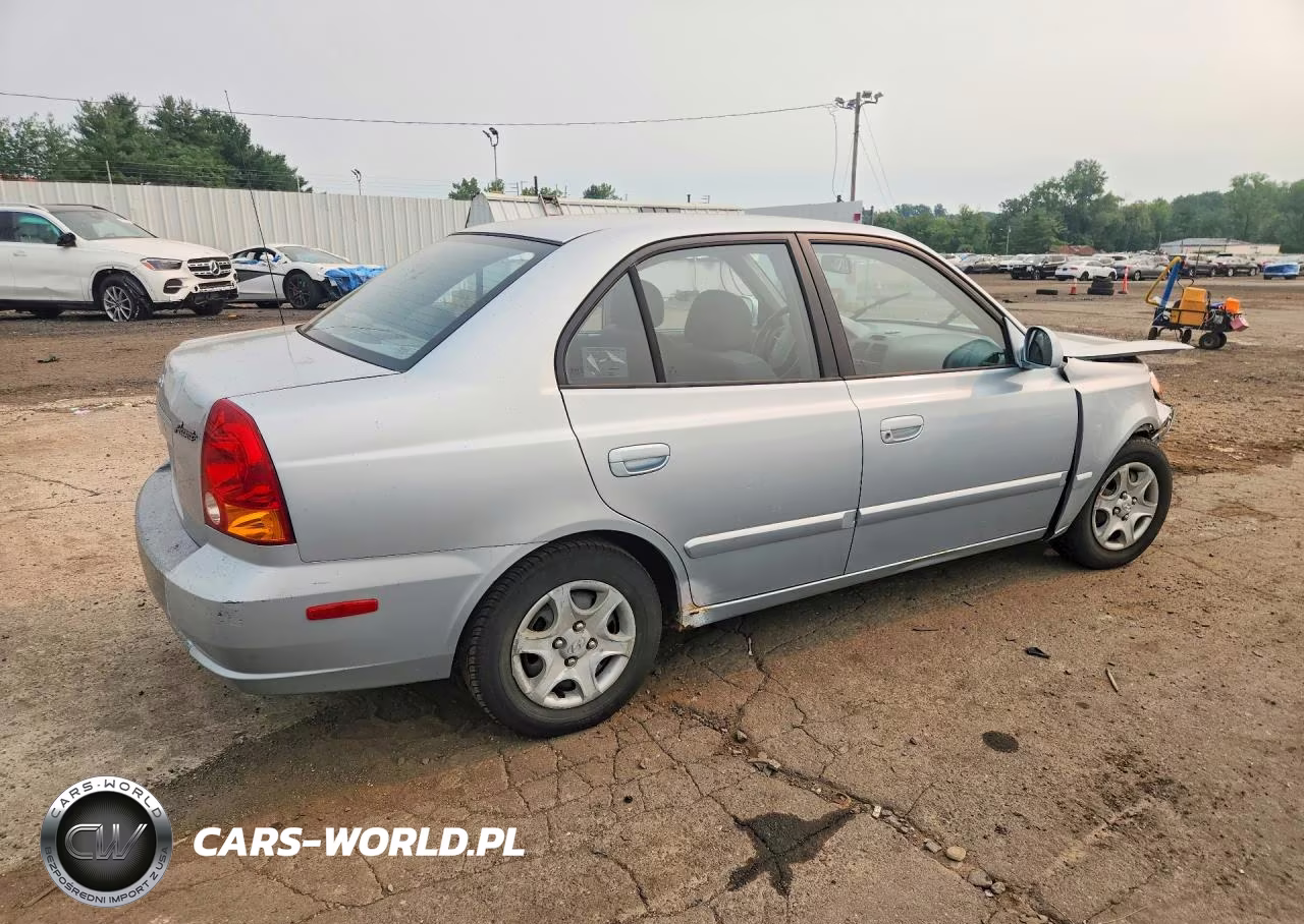 2003 Hyundai Accent Gl VIN:KMHCG45C33U497024 - 3
