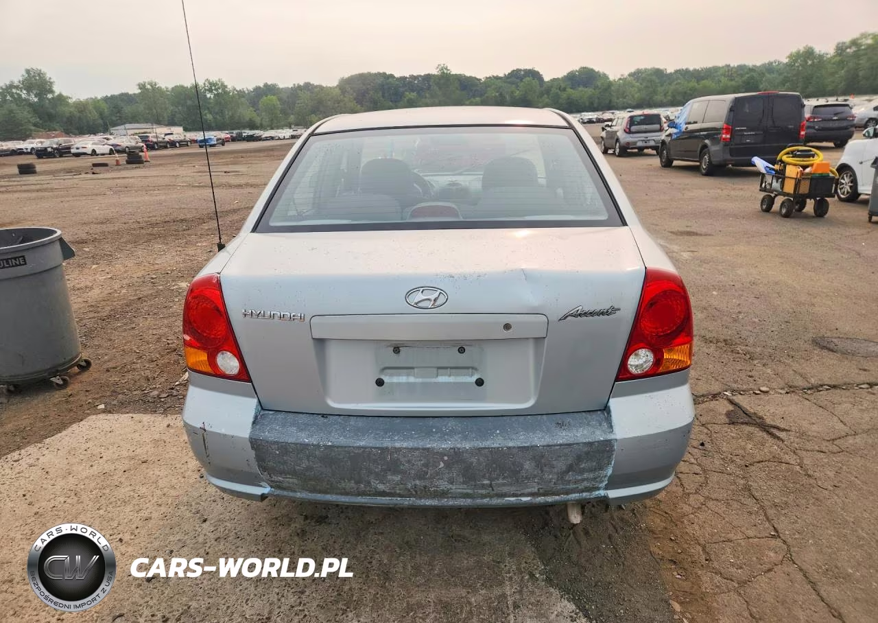 2003 Hyundai Accent Gl VIN:KMHCG45C33U497024 - 6