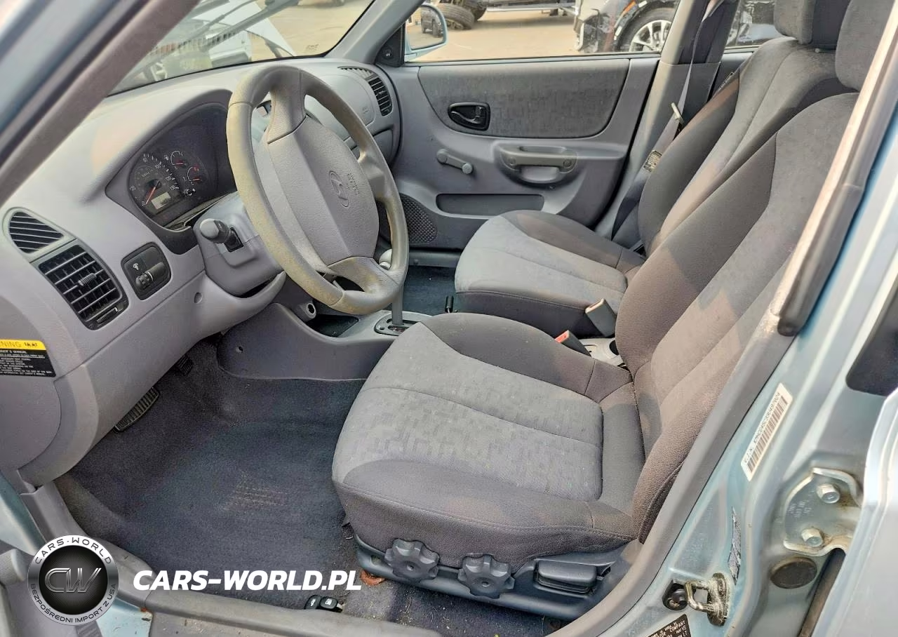 2003 Hyundai Accent Gl VIN:KMHCG45C33U497024 - 7
