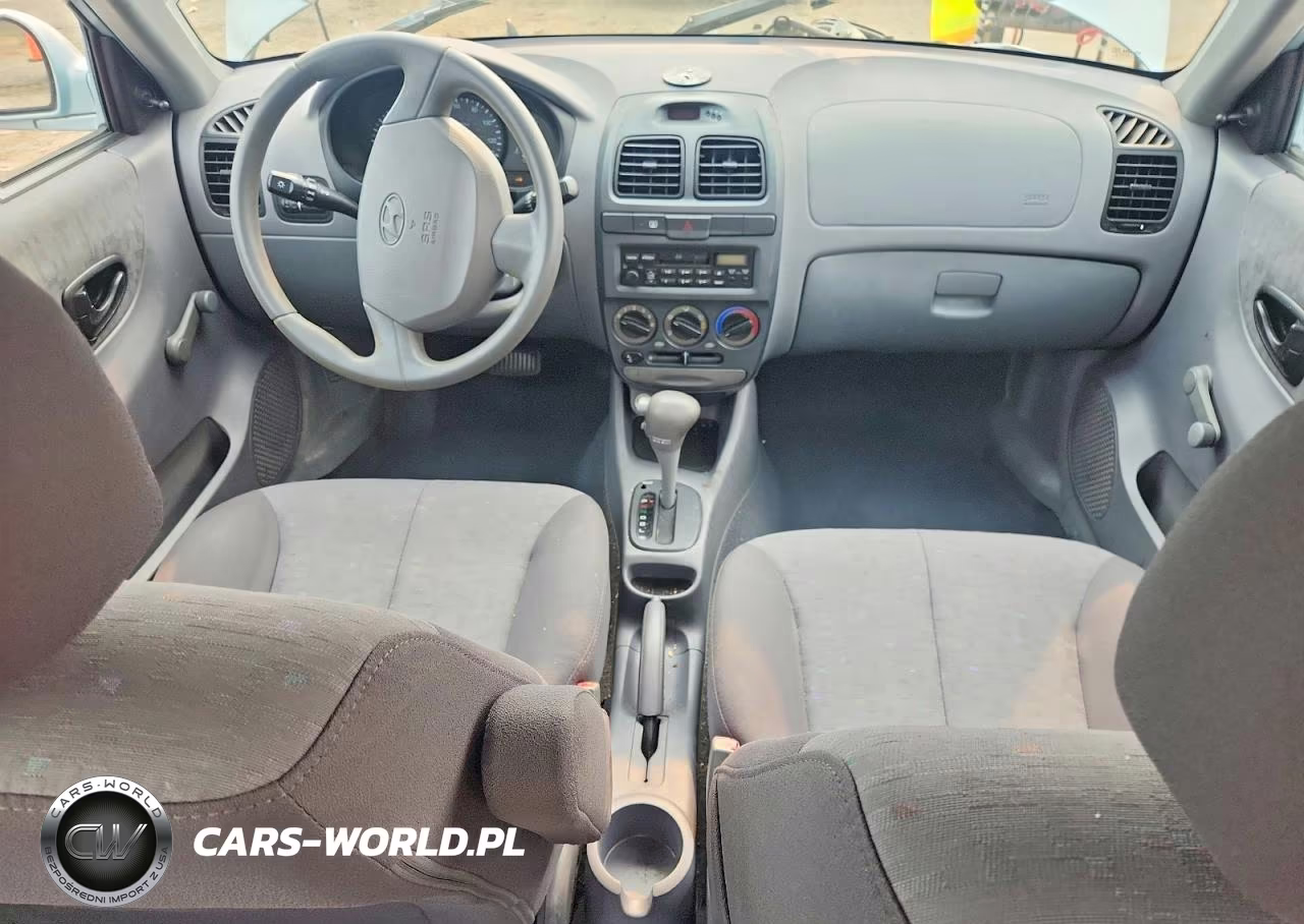 2003 Hyundai Accent Gl VIN:KMHCG45C33U497024 - 8