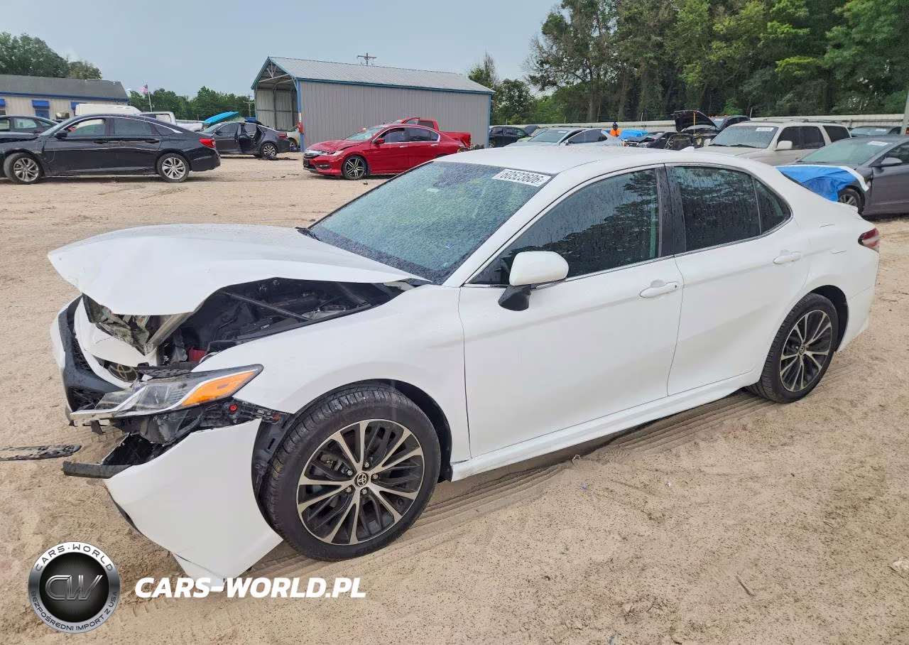 2020 Toyota Camry Se – zdjęcie 1 z 12