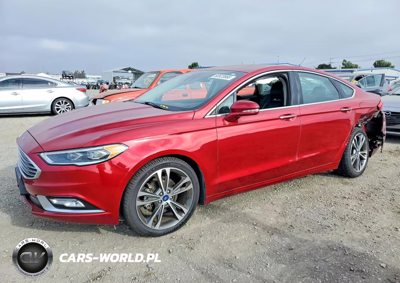 2017 Ford Fusion Titanium – zdjęcie 1 z 12
