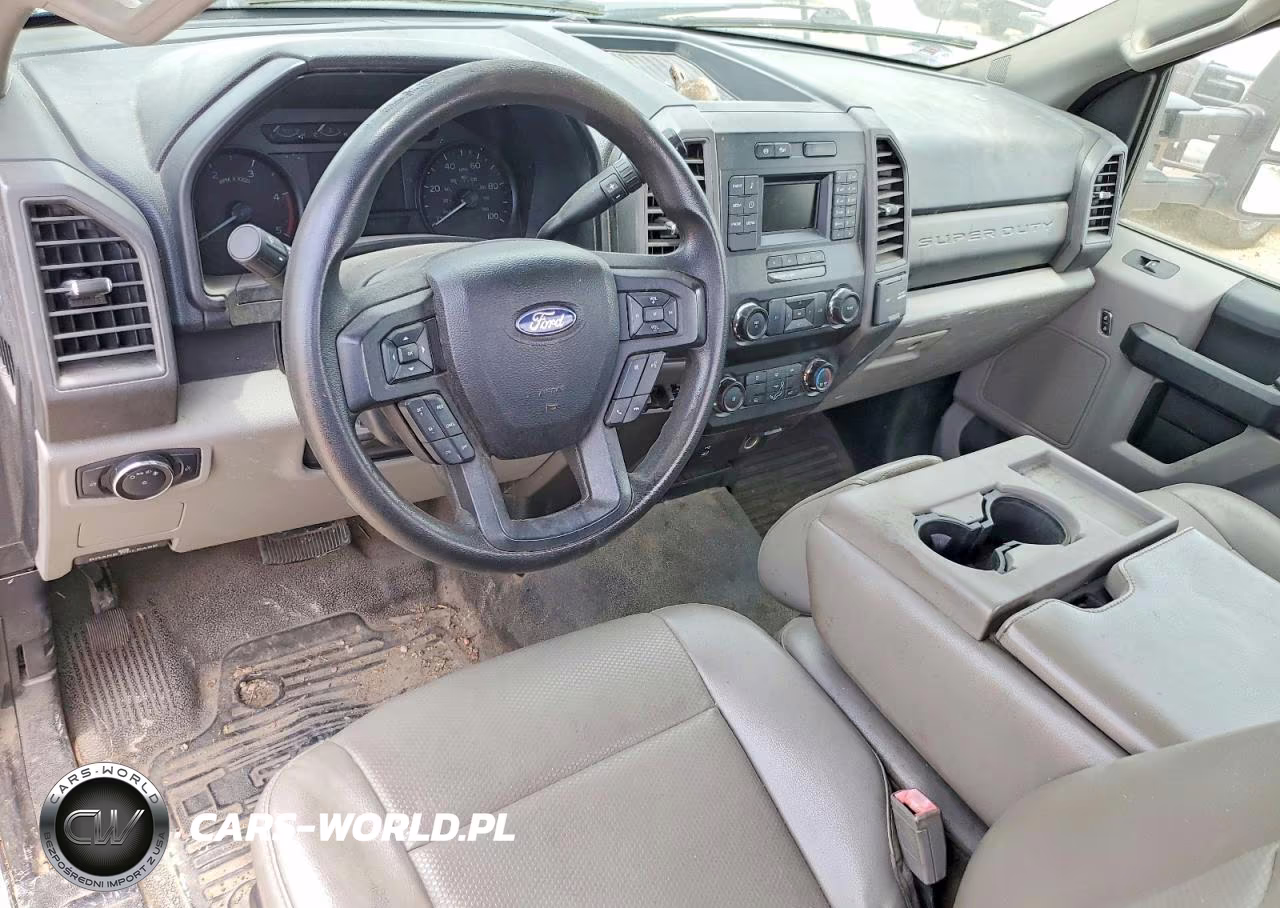 2019 Ford F550 Super Duty VIN:1FDUF5GT4KEF21351 - 8