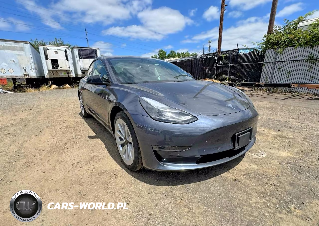 2022 Tesla Model 3 – zdjęcie 1 z 10