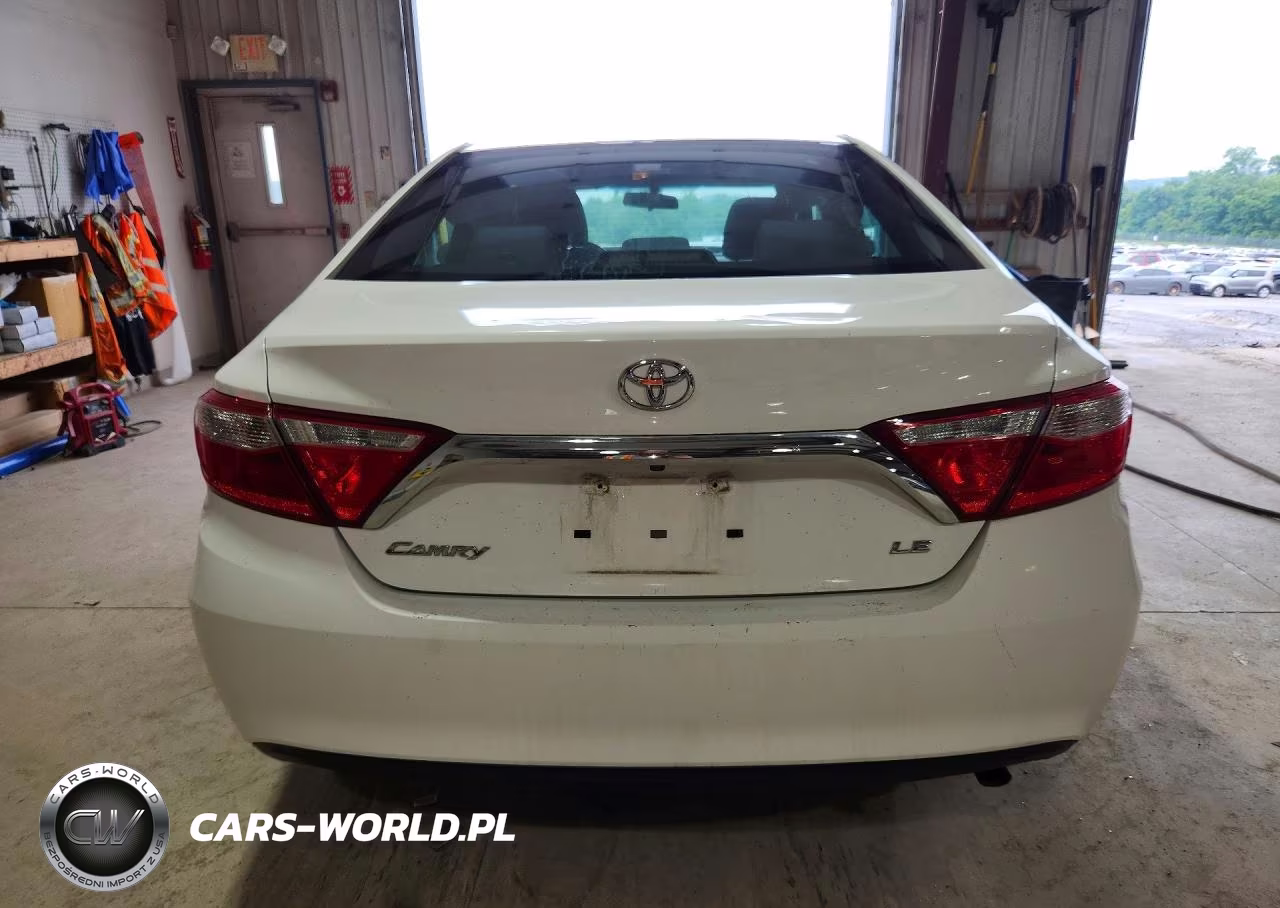 2017 Toyota Camry Le VIN:4T1BF1FK5HU424795 - 6