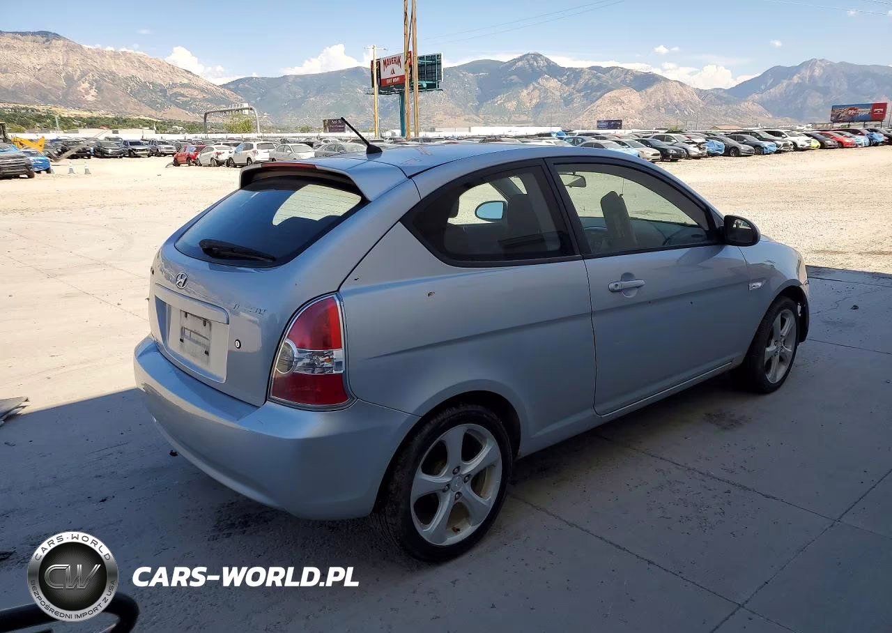 2007 Hyundai Accent VIN:KMHCN36C47U012314 - 3