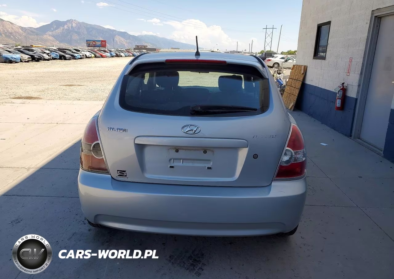2007 Hyundai Accent VIN:KMHCN36C47U012314 - 6