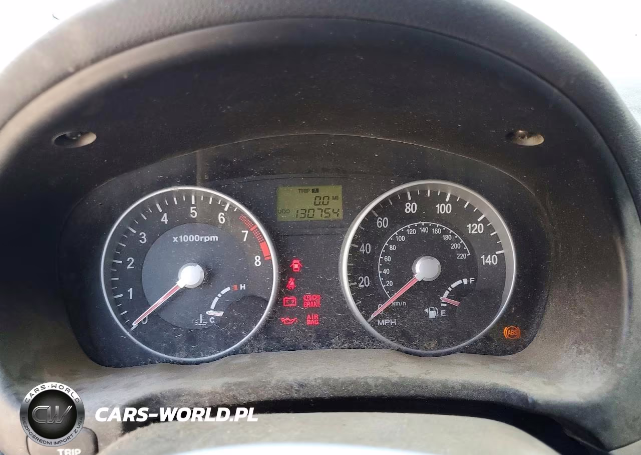 2007 Hyundai Accent VIN:KMHCN36C47U012314 - 9