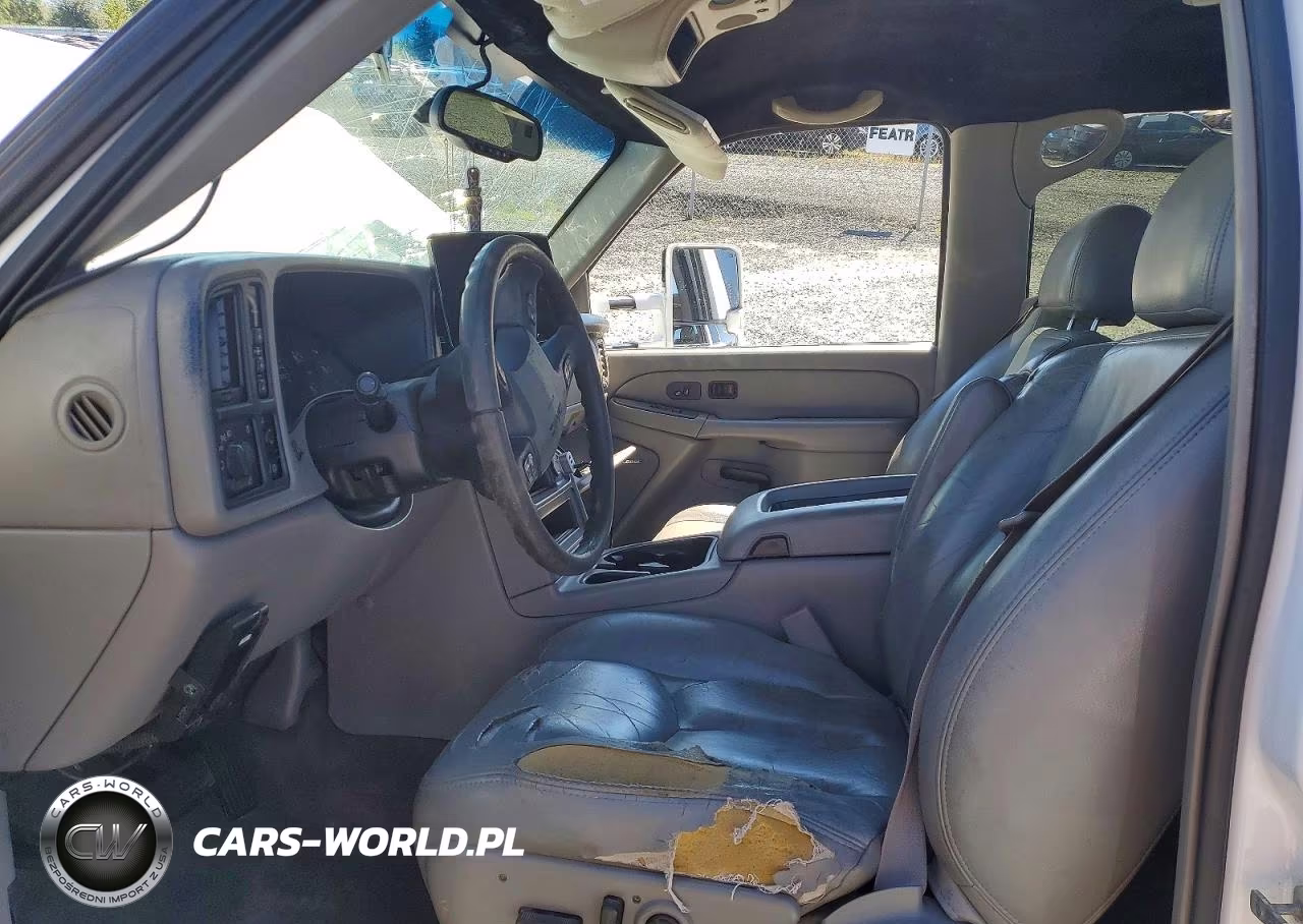2005 GMC Sierra K2500 Heavy Duty VIN:1GTHK23215F876084 - 7