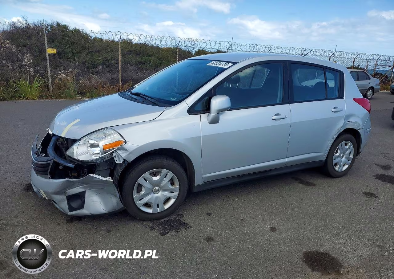 2010 Nissan Versa S