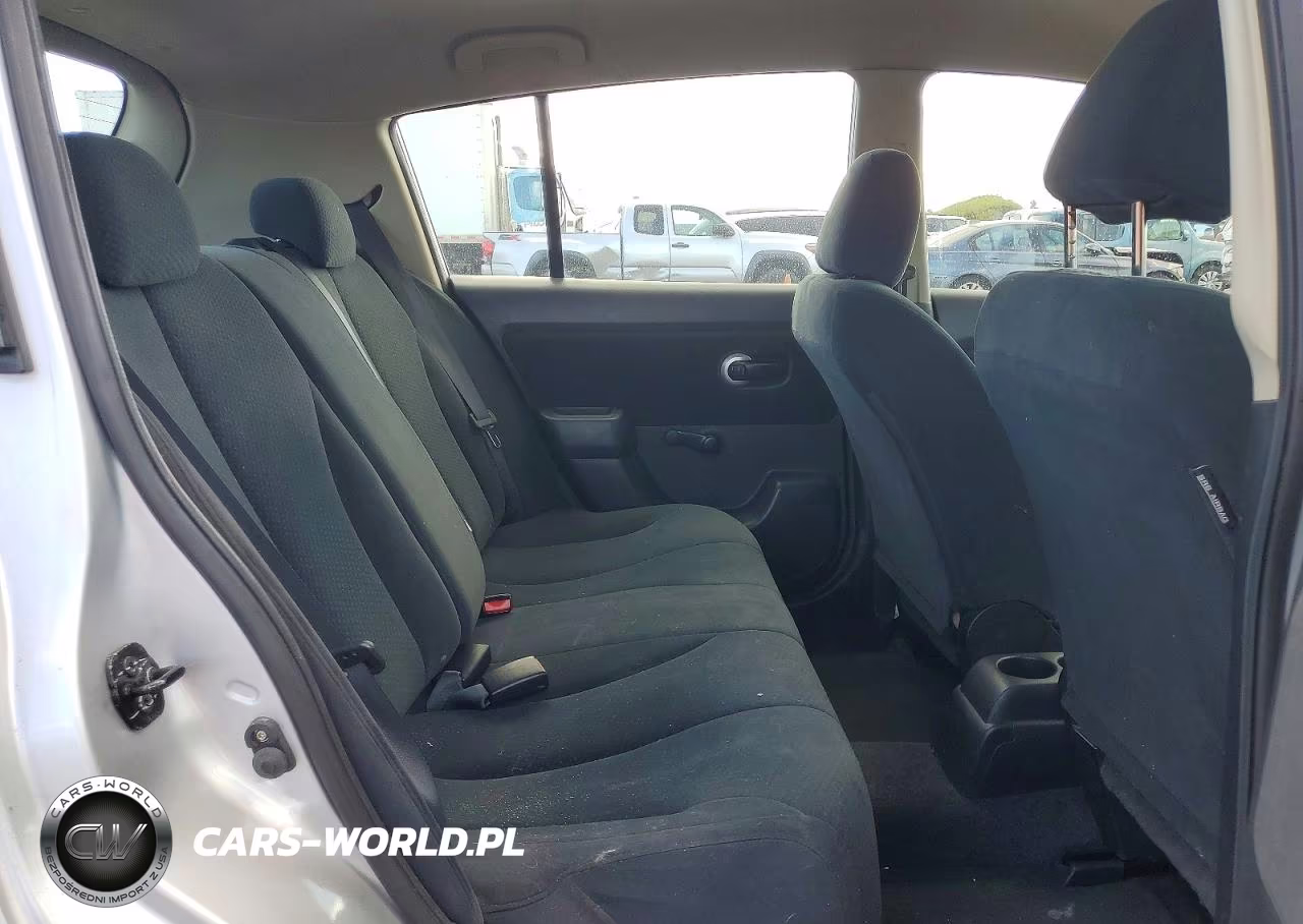2010 Nissan Versa S VIN:3N1BC1CP2AL420221 - 10