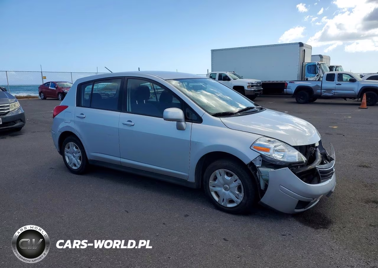2010 Nissan Versa S VIN:3N1BC1CP2AL420221 - 4