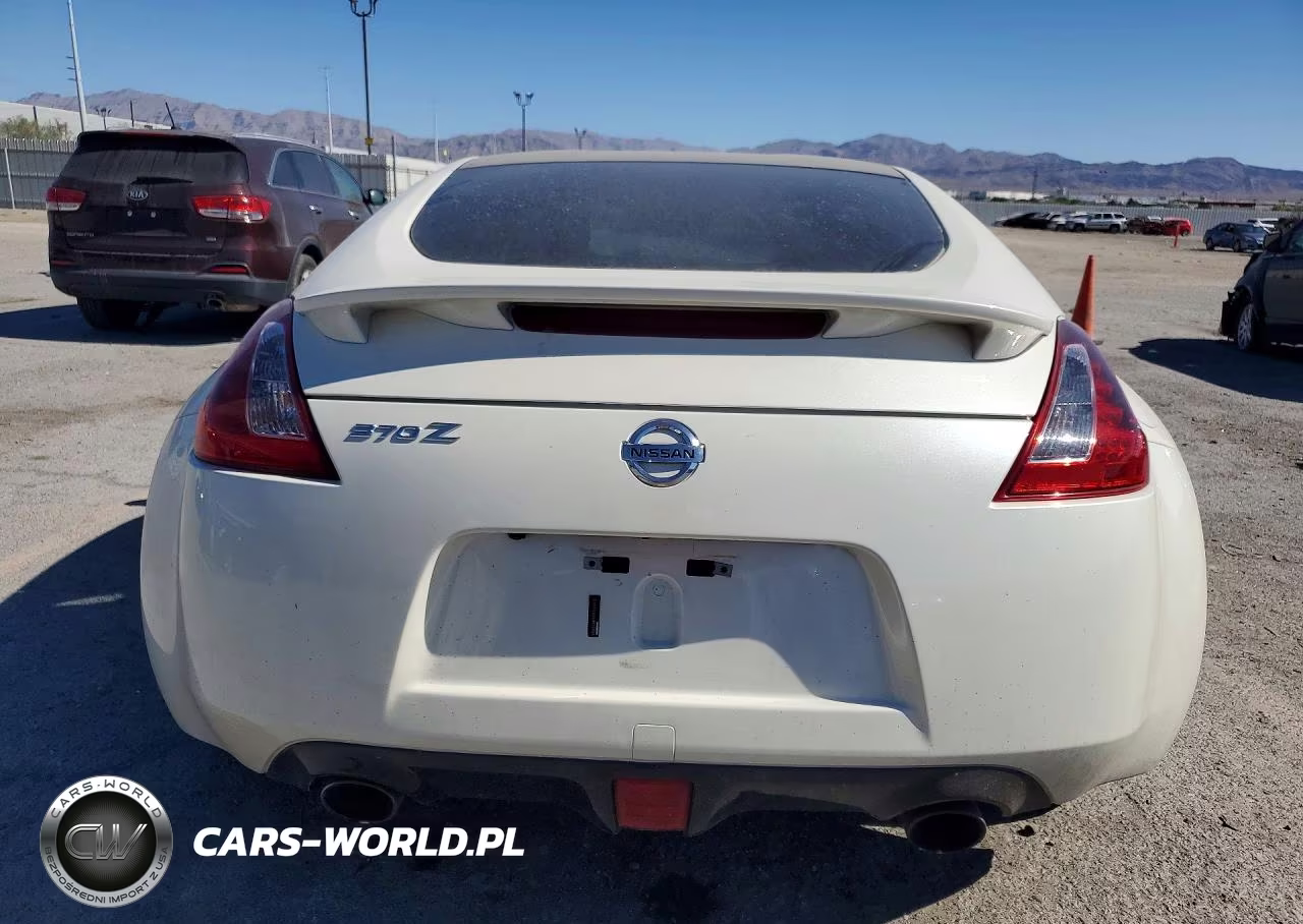 2019 Nissan 370Z Base VIN:JN1AZ4EH9KM422492 - 6