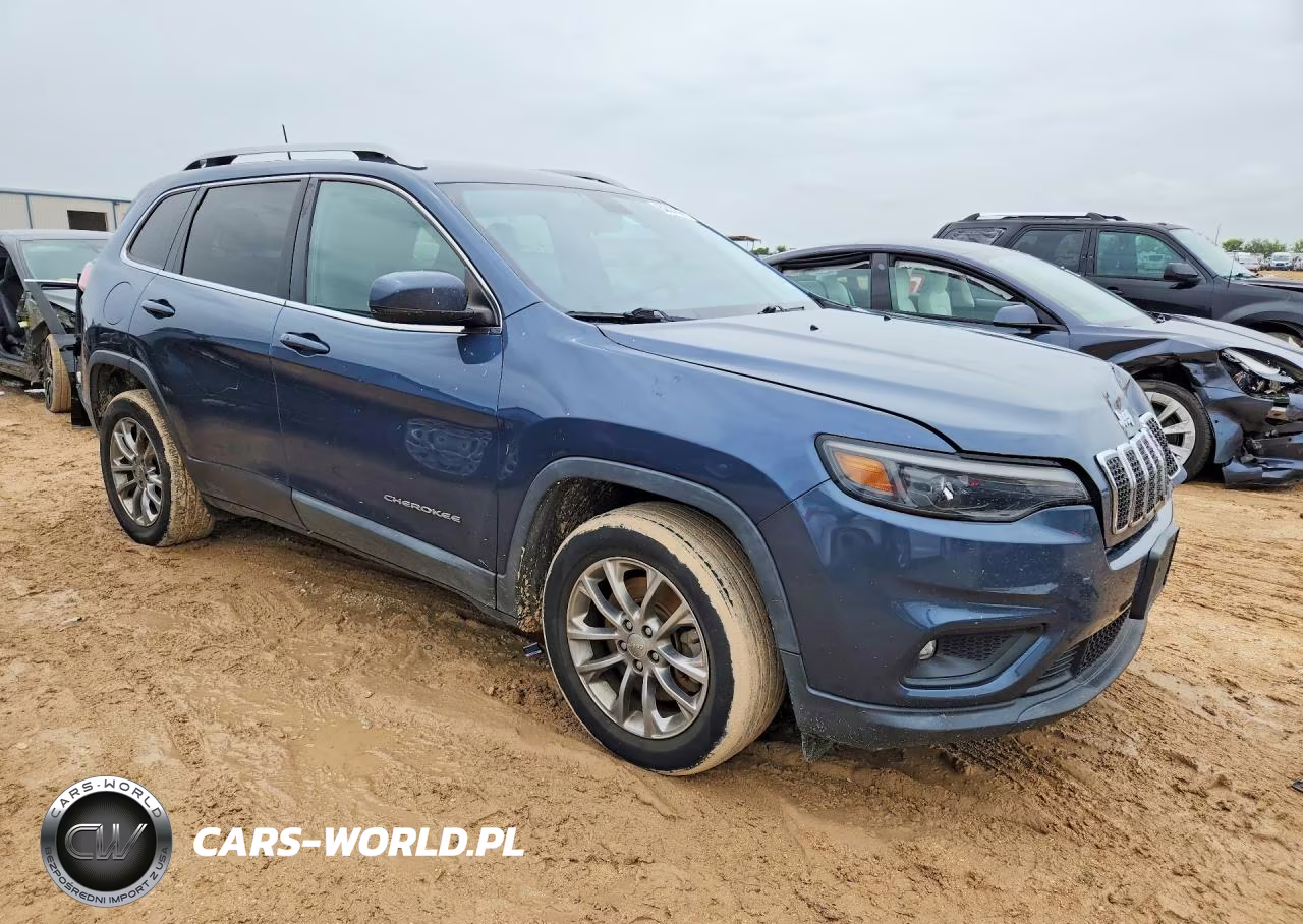 2020 Jeep Cherokee Latitude Plus VIN:1C4PJLLB6LD585674 - 4