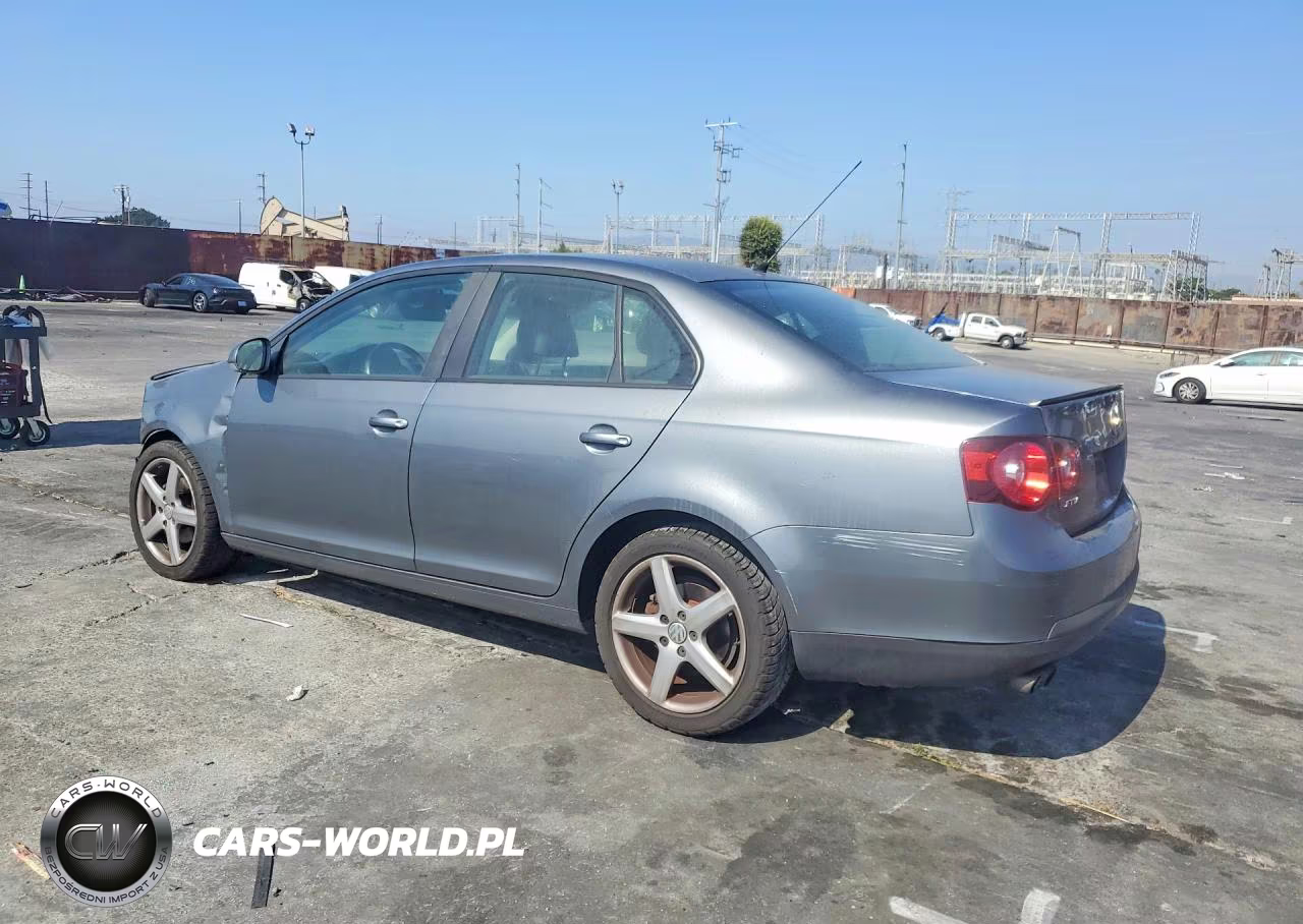 2010 Volkswagen Jetta Limited VIN:3VWAZ7AJ1AM104437 - 2