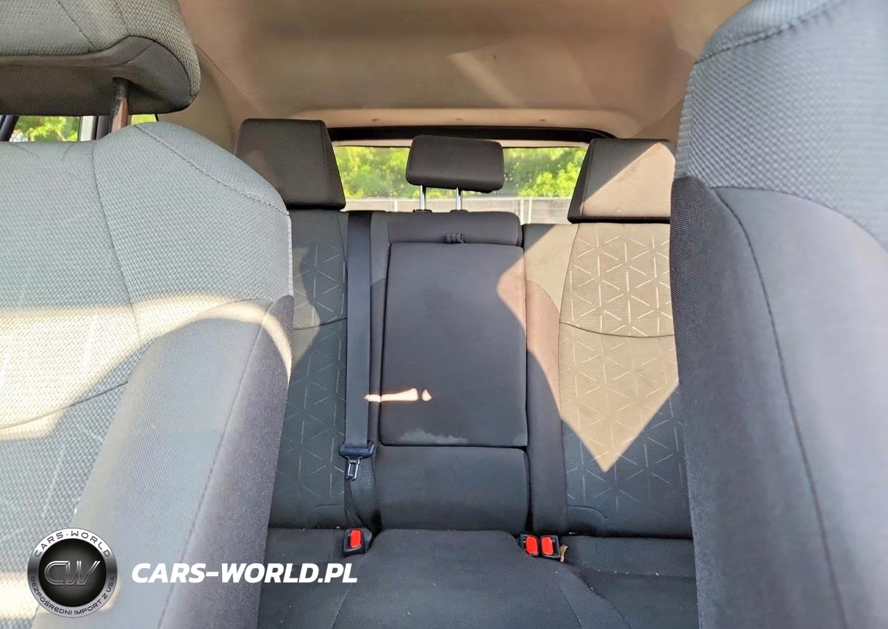 2023 Toyota Rav4 VIN:2T3P1RFV7PW392516 - 10