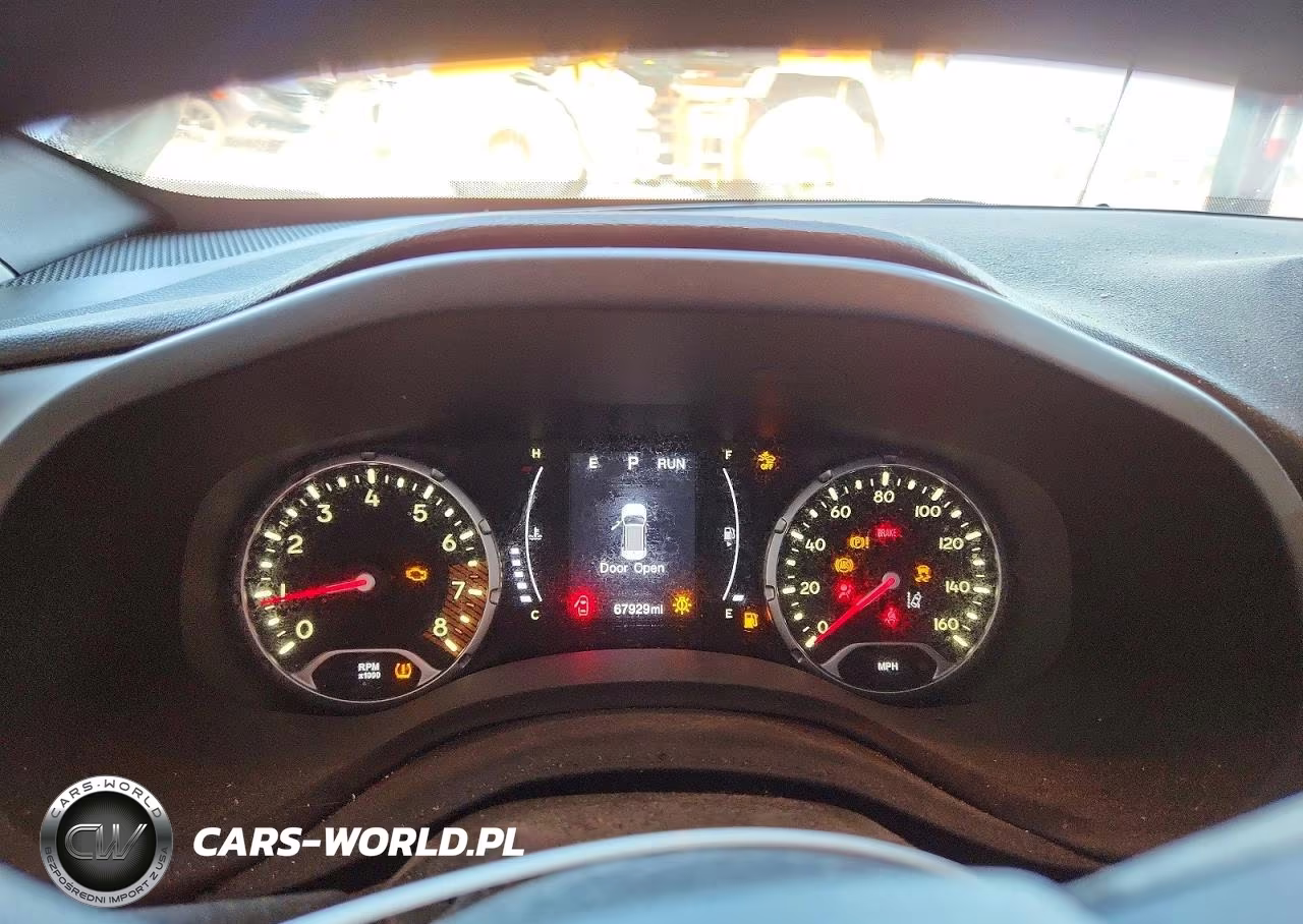 2021 Jeep Renegade Sport VIN:ZACNJCAB0MPM21749 - 9