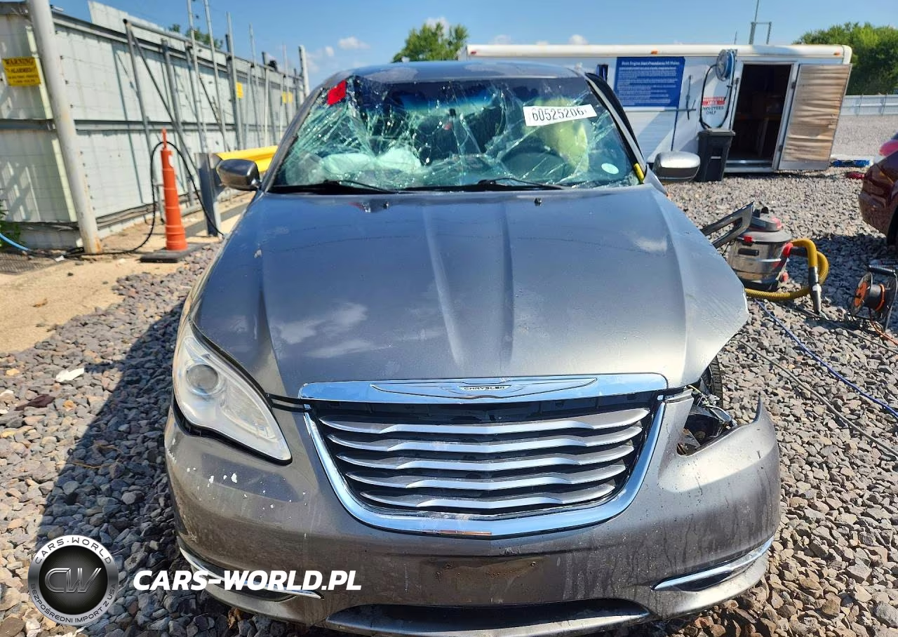 2012 Chrysler 200 Touring VIN:1C3CCBBB0CN176072 - 5