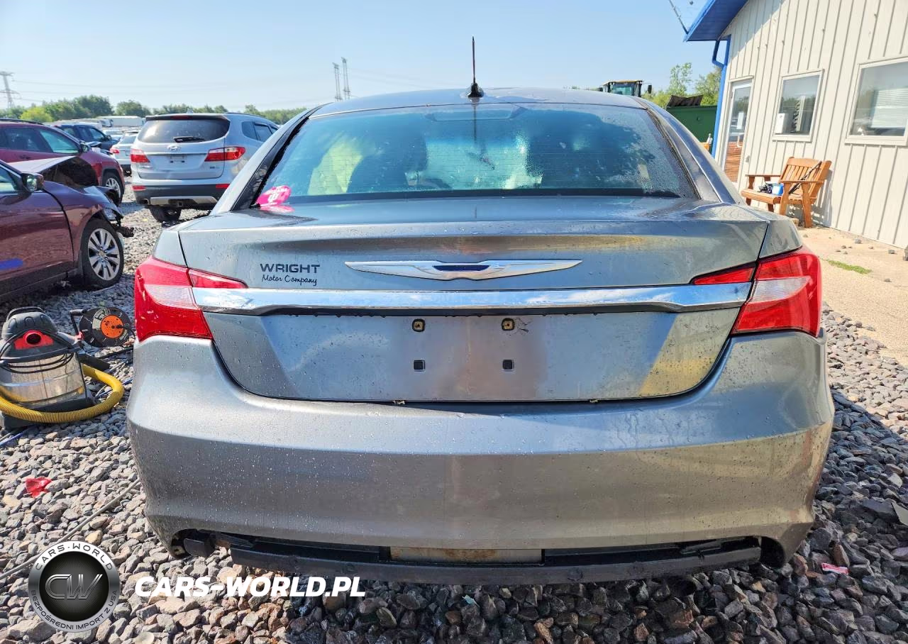 2012 Chrysler 200 Touring VIN:1C3CCBBB0CN176072 - 6