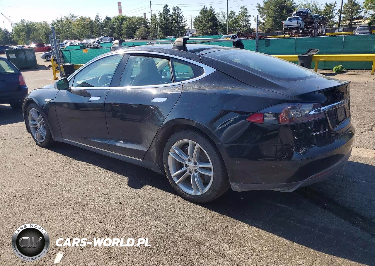 2015 Tesla Model S VIN:5YJSA1E25FF112714 - 2
