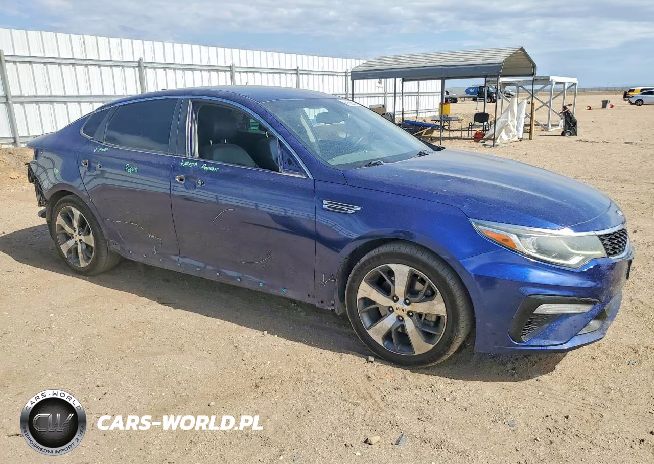 2019 Kia Optima S VIN:5XXGT4L30KG321749 - 4