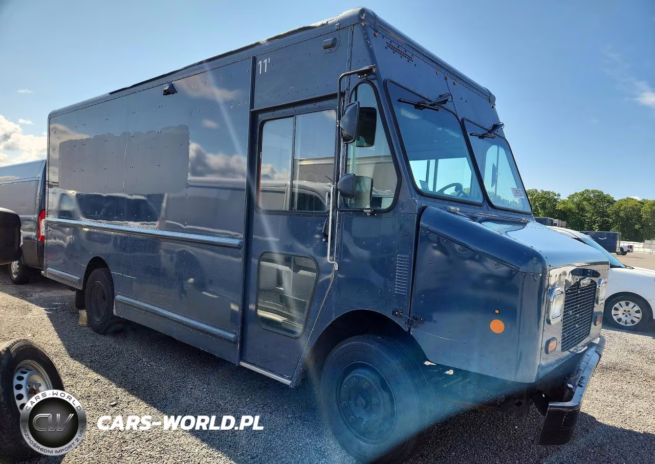 2020 Freightliner Chassis M Line Walk-In Van VIN:4UZAC2EA5LCMH7946 - 4