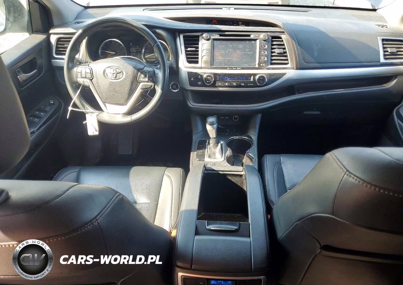 2019 Toyota Highlander Xle VIN:5TDJZRFH4KS954939 - 8