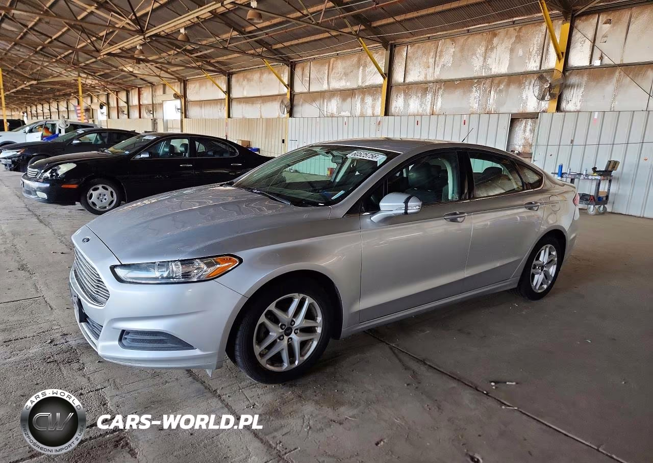 2016 Ford Fusion Se – zdjęcie 1 z 12