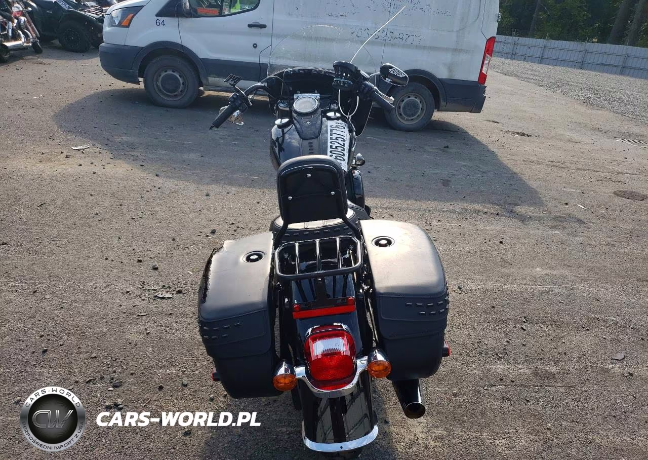 2019 Harley-Davidson Flhc VIN:1HD1YAJ2XKB029238 - 4