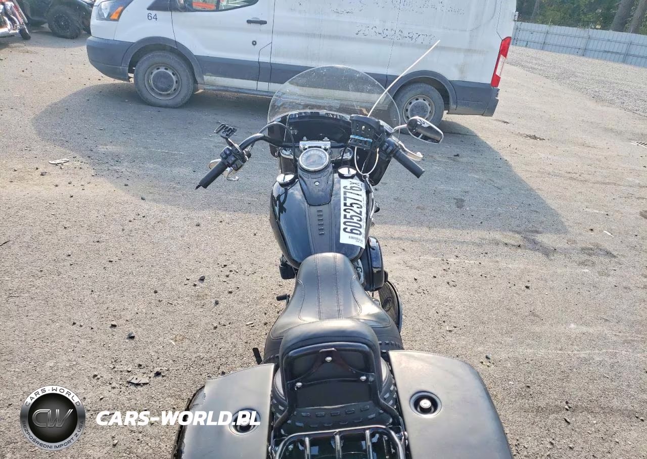 2019 Harley-Davidson Flhc VIN:1HD1YAJ2XKB029238 - 6