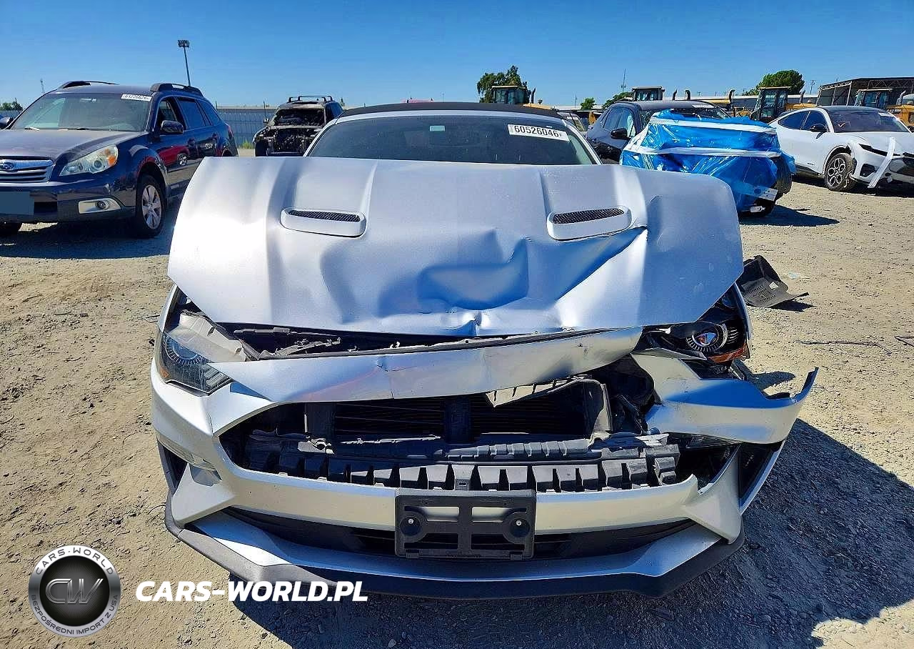2019 Ford Mustang VIN:1FATP8UH6K5181561 - 5