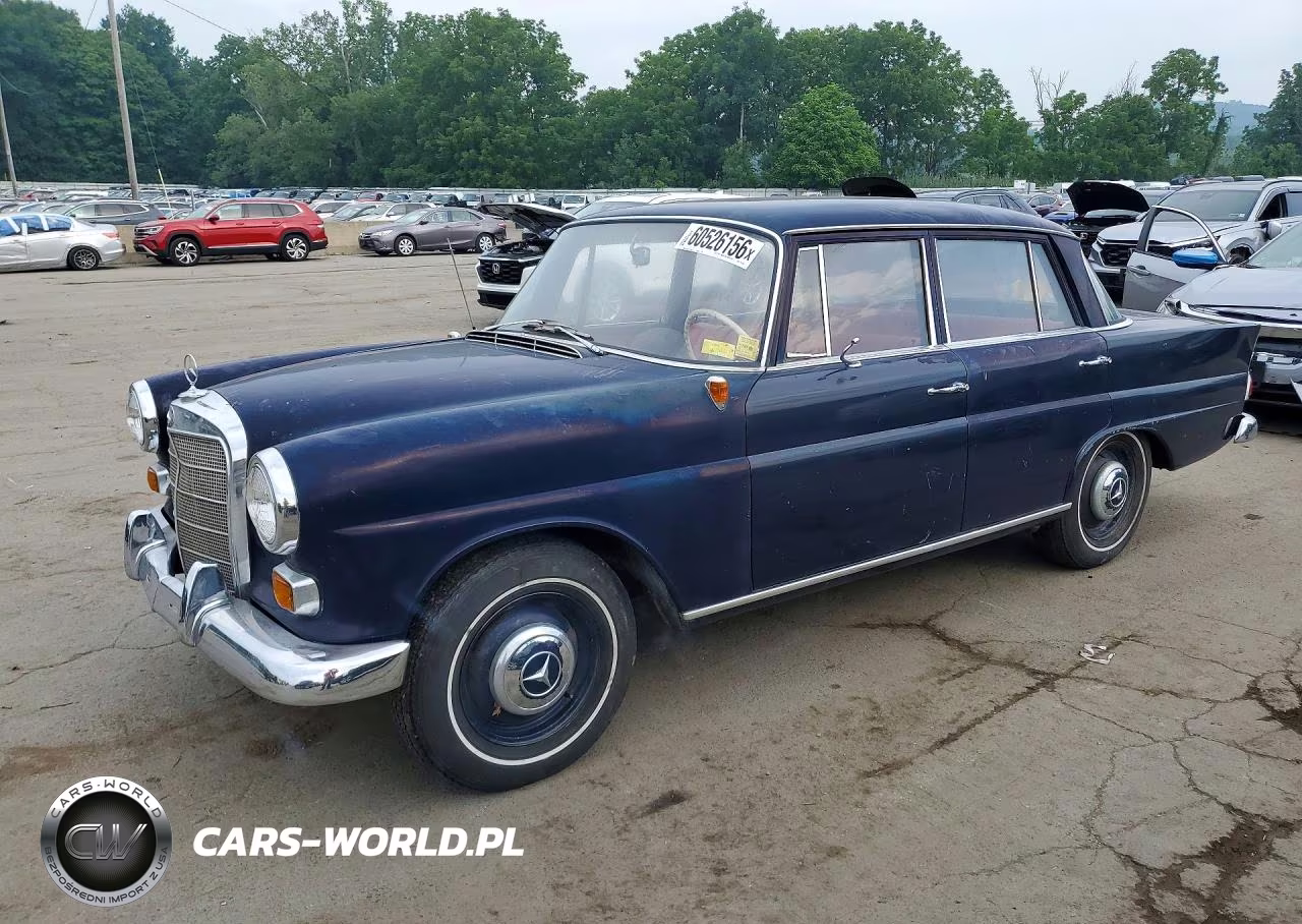 1965 Mercedes-Benz 190 E – zdjęcie 1 z 12
