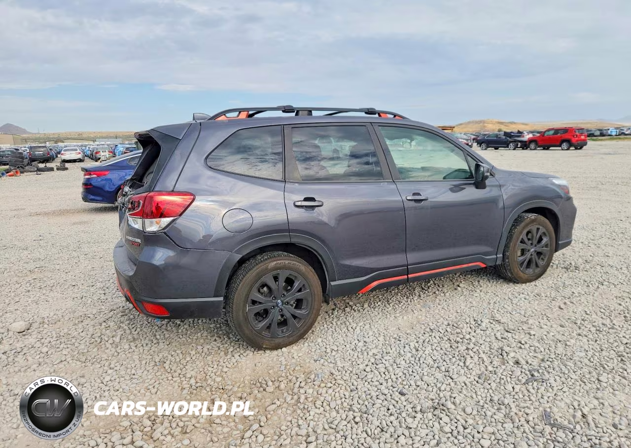 2021 Subaru Forester Sport VIN:JF2SKARC3MH506338 - 3