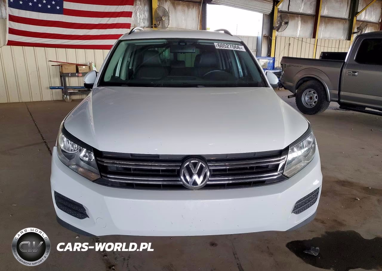 2016 Volkswagen Tiguan S VIN:WVGAV7AX9GW580717 - 5