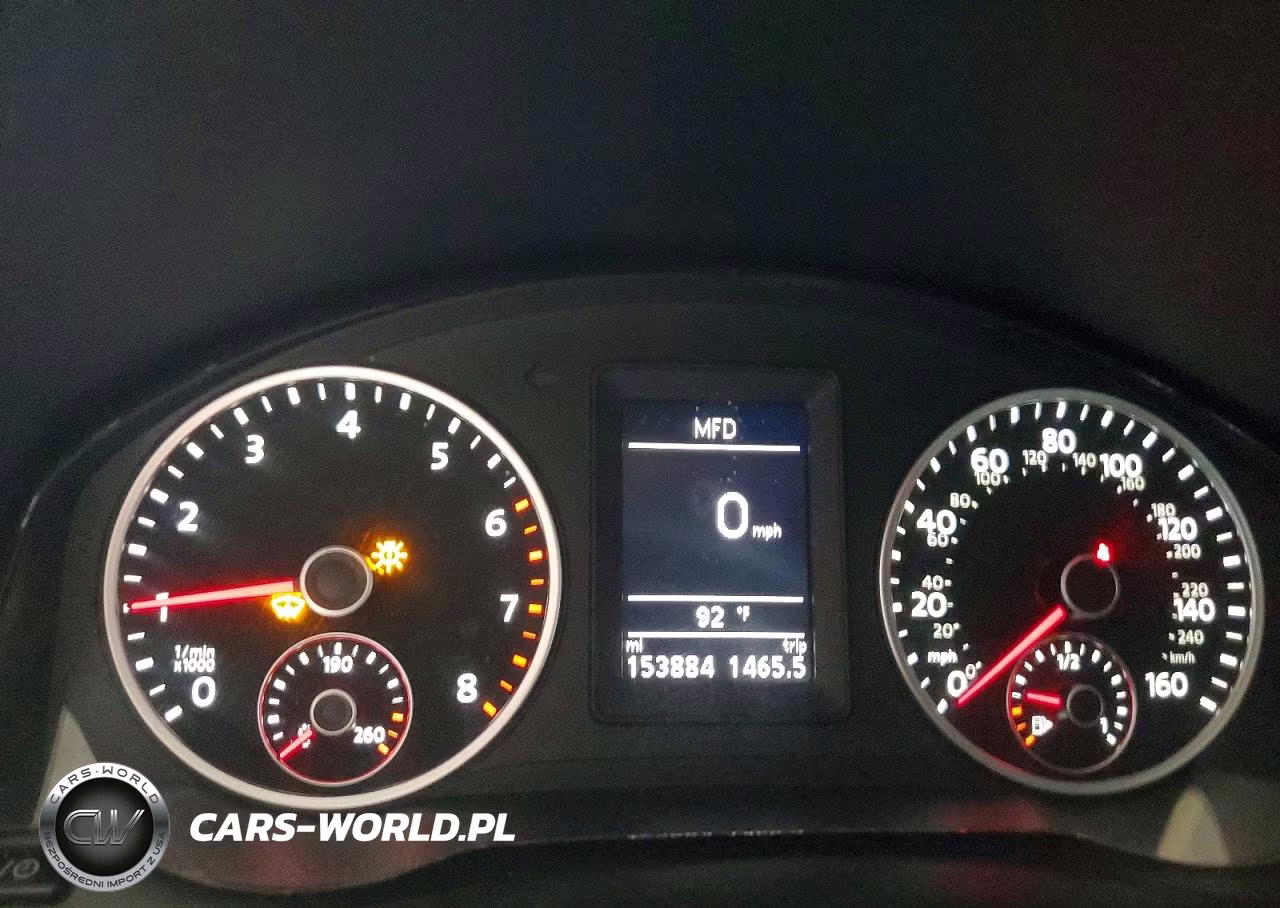 2016 Volkswagen Tiguan S VIN:WVGAV7AX9GW580717 - 9