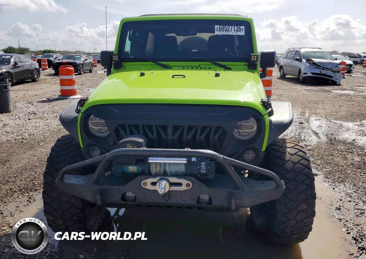 2013 Jeep Wrangler Unlimited Rubicon VIN:1C4BJWFG2DL505975 - 5