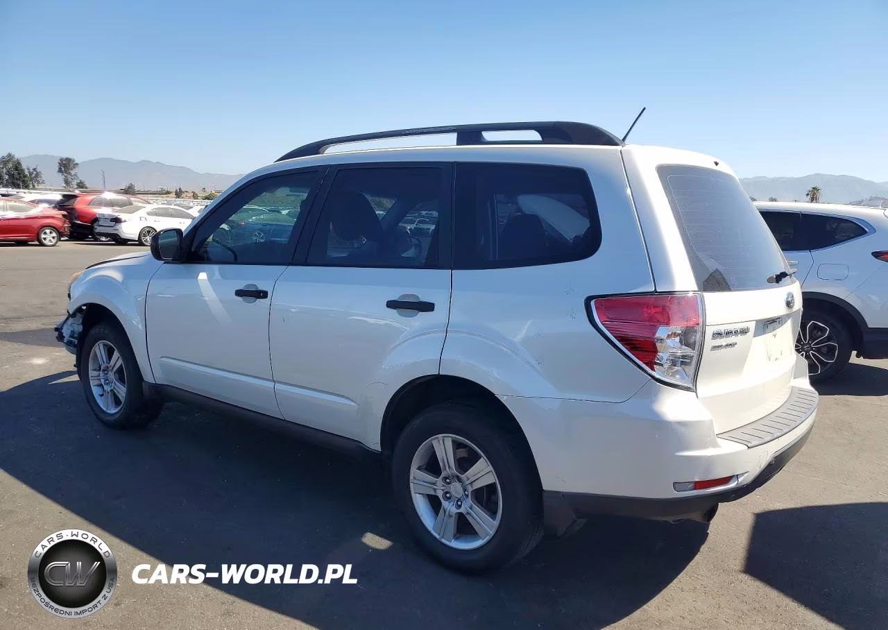 2013 Subaru Forester 2.5X VIN:JF2SHABC1DH432944 - 2
