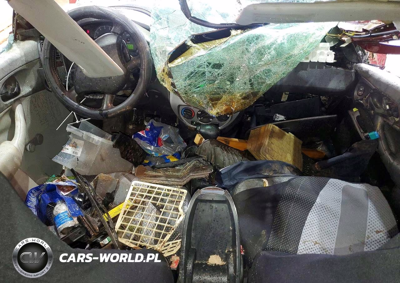 2005 Ford Focus Zx5 VIN:3FAFP37N25R139200 - 8