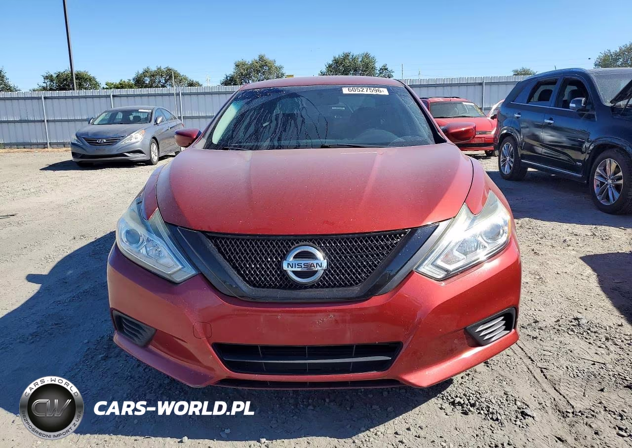 2016 Nissan Altima 2.5 S VIN:1N4AL3AP8GC197572 - 5