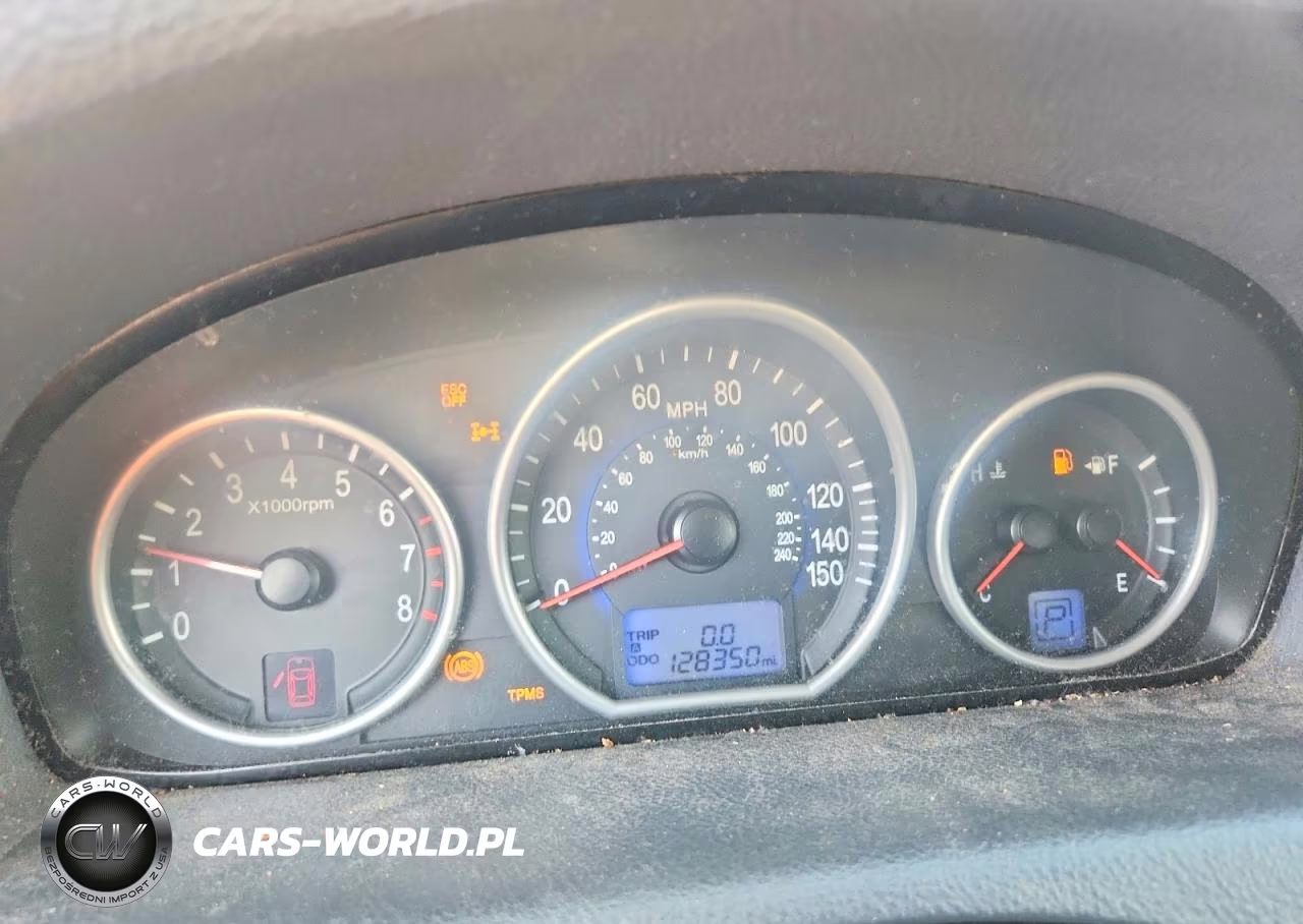 2010 Hyundai Veracruz Gls VIN:KM8NUDCC9AU108761 - 9