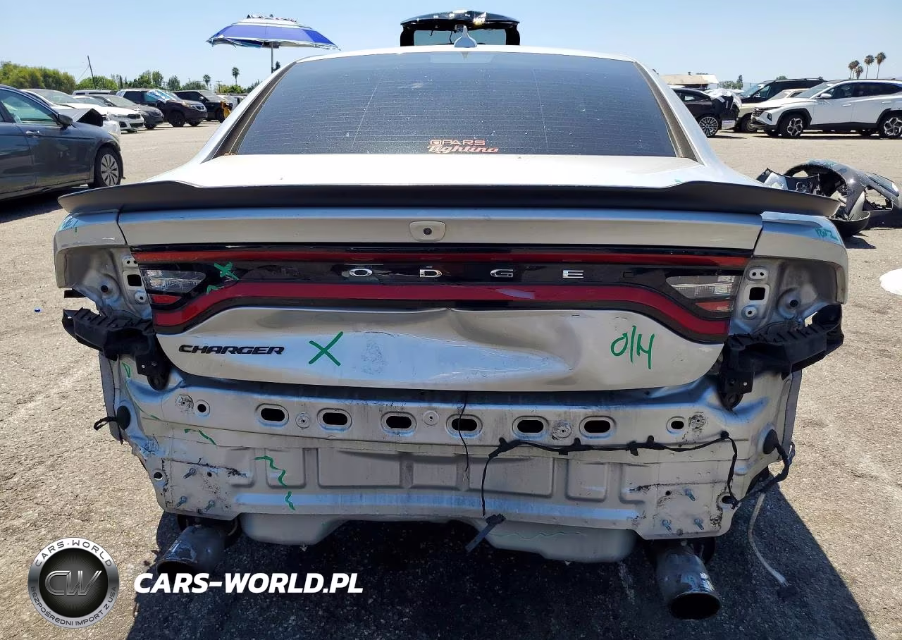 2022 Dodge Charger Scat Pack VIN:2C3CDXGJ8NH170090 - 6