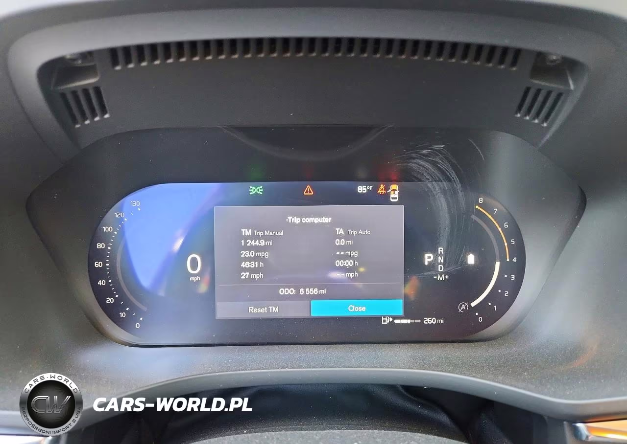 2026 Volvo Xc60 Plus VIN:YV4M12RCXT1444893 - 9