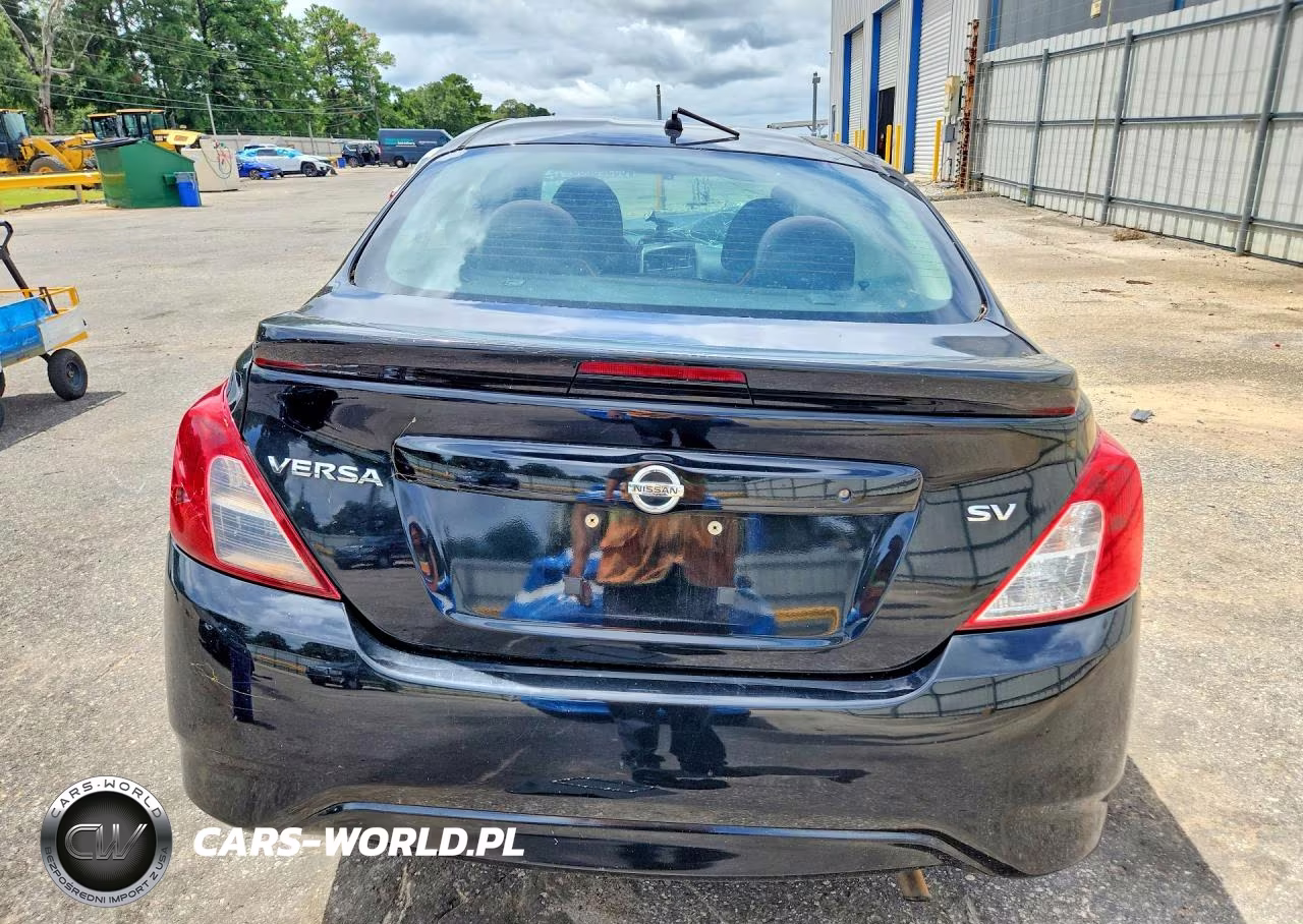 2018 Nissan Versa VIN:3N1CN7AP2JL824804 - 6