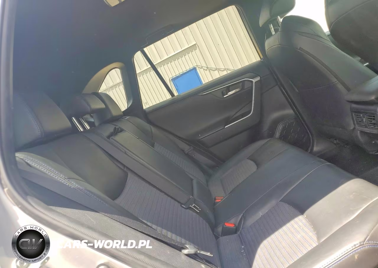 2020 Toyota Rav4 Xse VIN:2T3EWRFV6LW099807 - 11