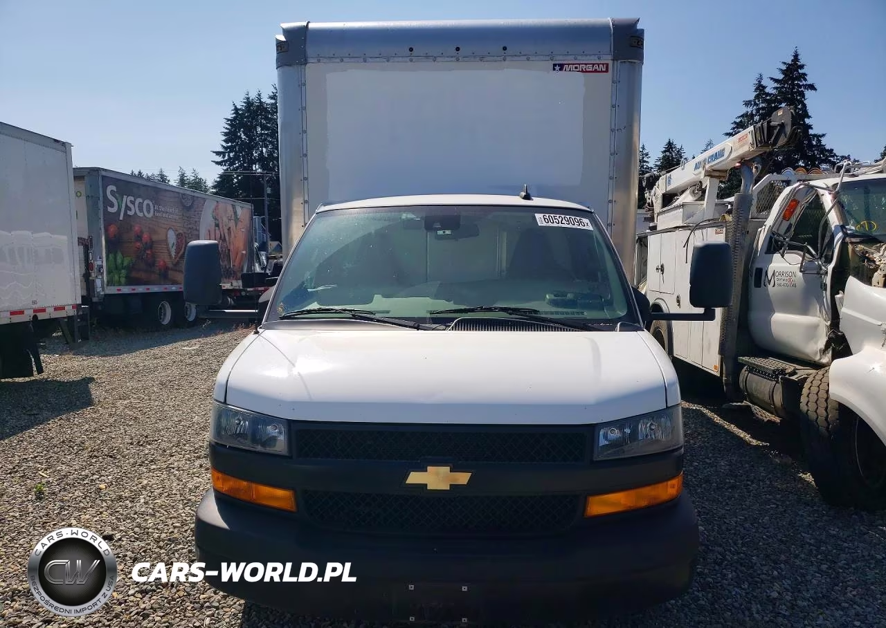 2021 Chevrolet Express Box Truck VIN:1HA6GVC76MN006823 - 5