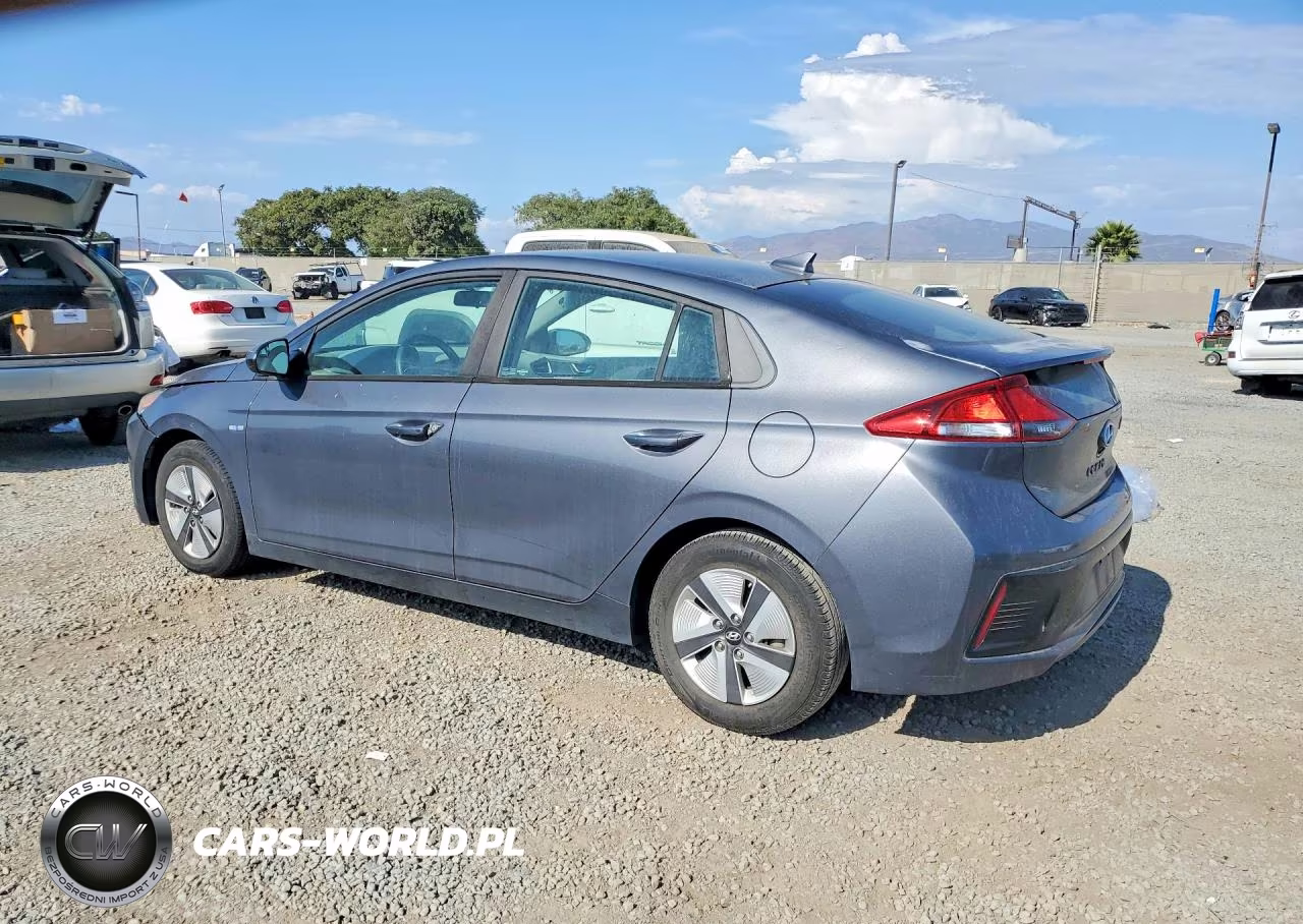 2017 Hyundai Ioniq Blue VIN:KMHC65LC2HU024282 - 2