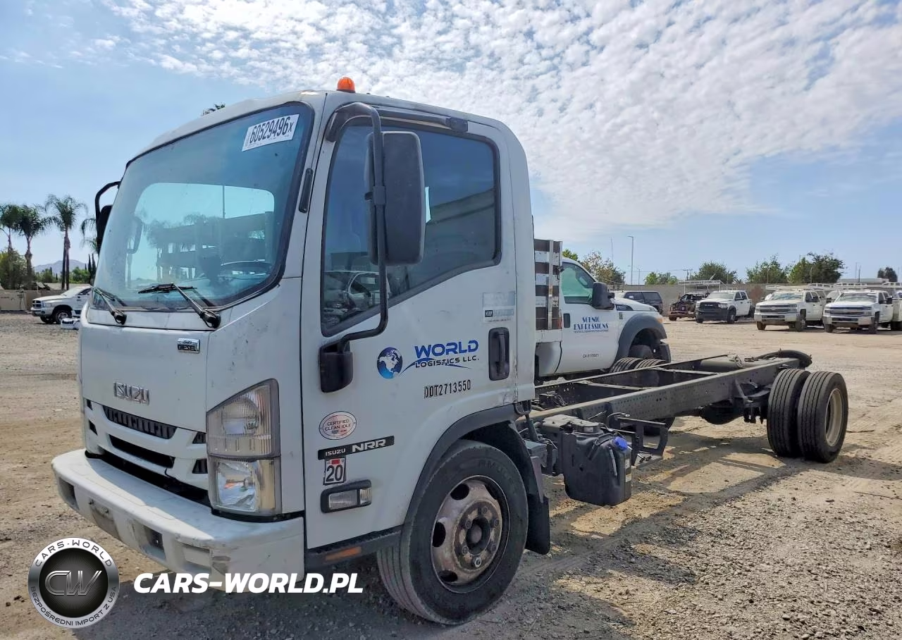 2019 Isuzu Nrr