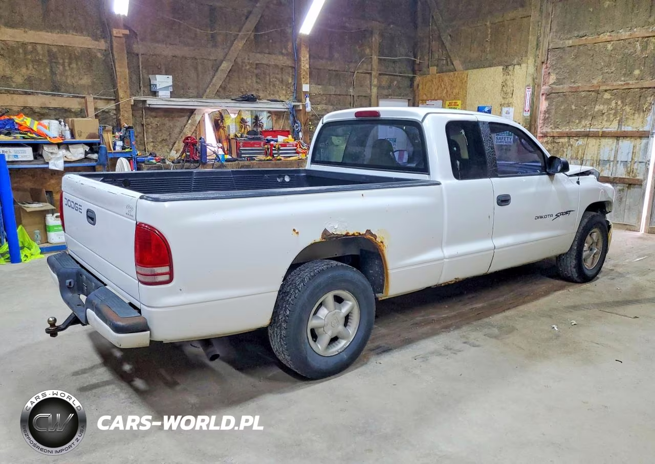 2000 Dodge Dakota VIN:1B7GL22X9YS563205 - 3