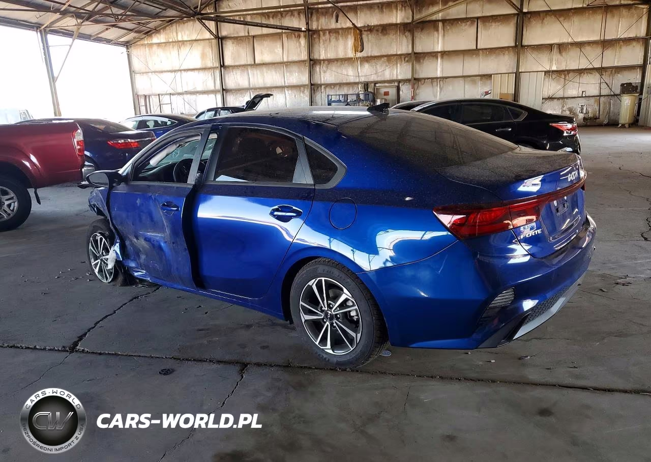 2023 Kia Forte Lxs VIN:3KPF24AD8PE675576 - 2