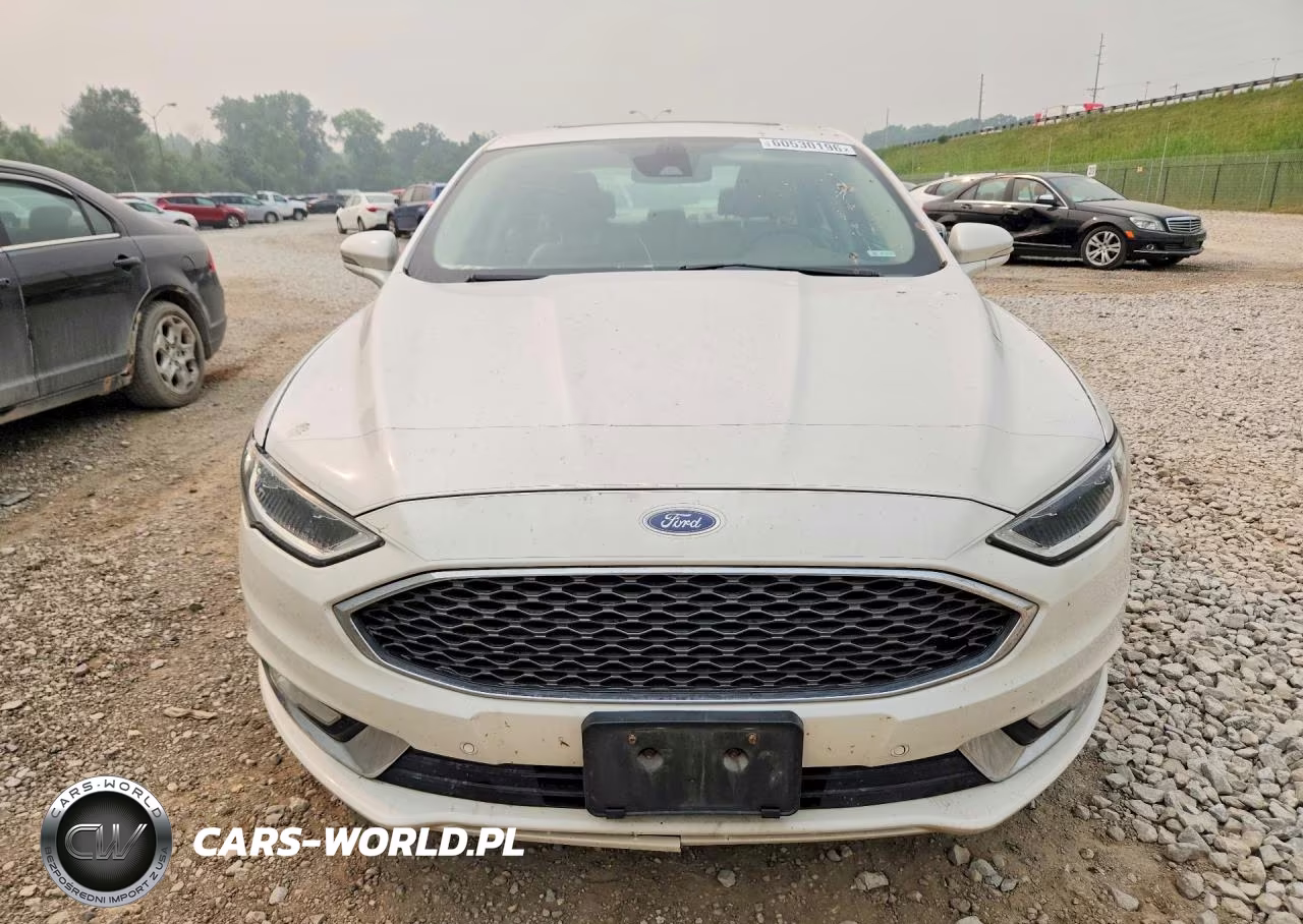 2017 Ford Fusion Titanium VIN:3FA6P0K92HR136830 - 5